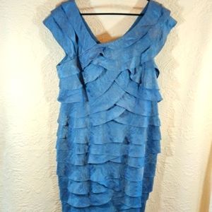Adrianna Papell Vintage Layered Ruffled Sleeveless Evening Party Dress
